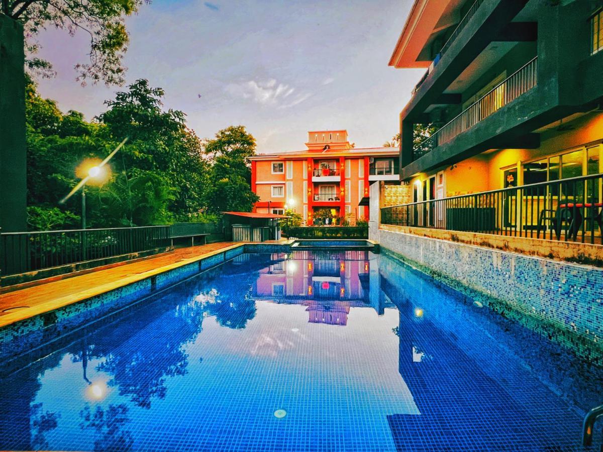 4Bhk Sparkling Apartment Near Beach Pool & Bar 2Bhkx2 Vagator Exterior foto